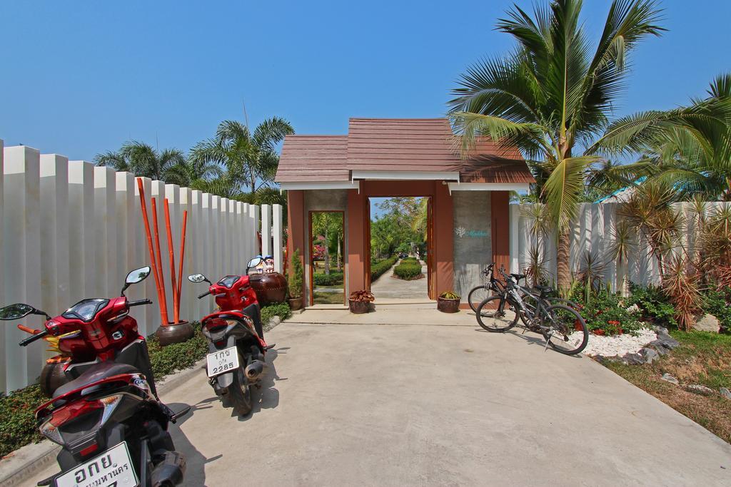 Maikhao Home Garden Bungalow Mai Khao Exterior photo