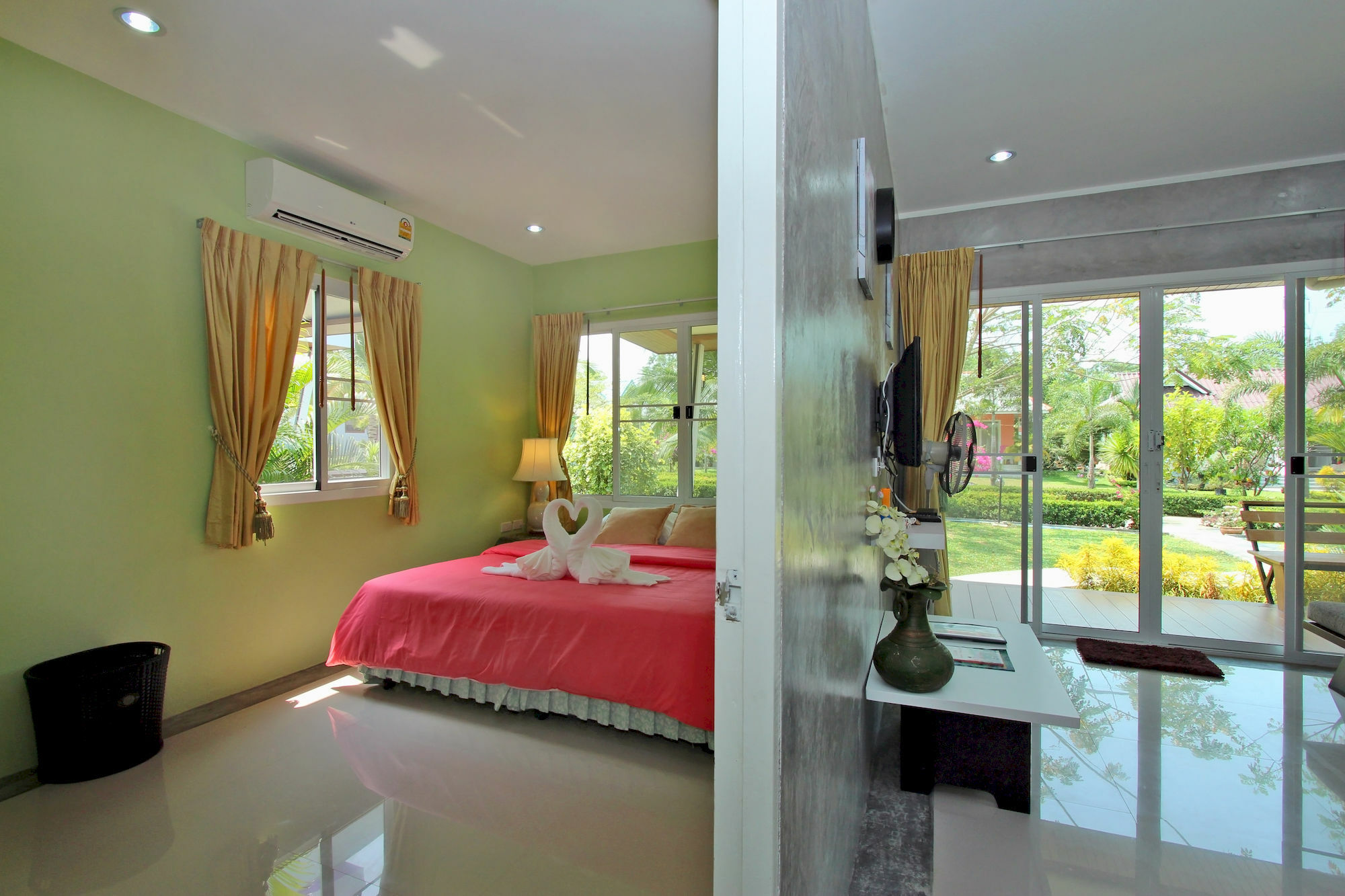 Maikhao Home Garden Bungalow Mai Khao Exterior photo